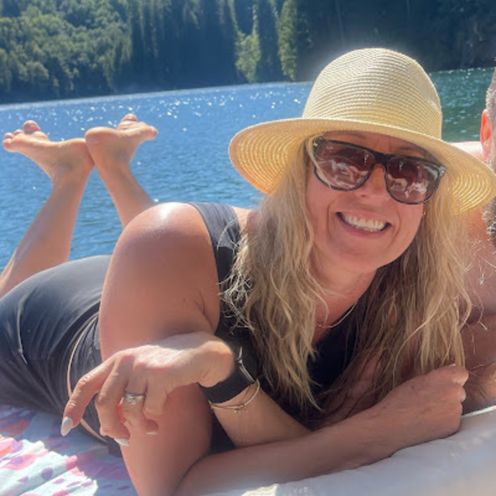 Meet your Posher, Stephanie